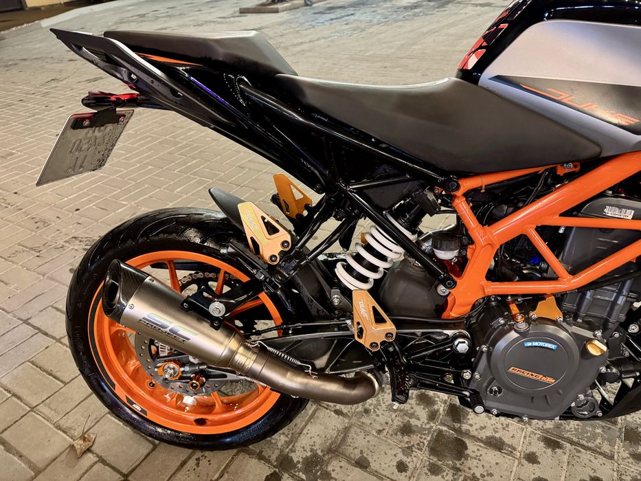 KTM DUKE 390 2021 GREY