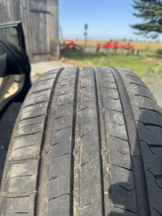Opony letnie Firemax 225/45/17