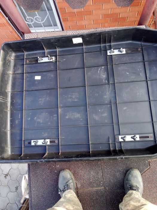 Багажник бокс на авто