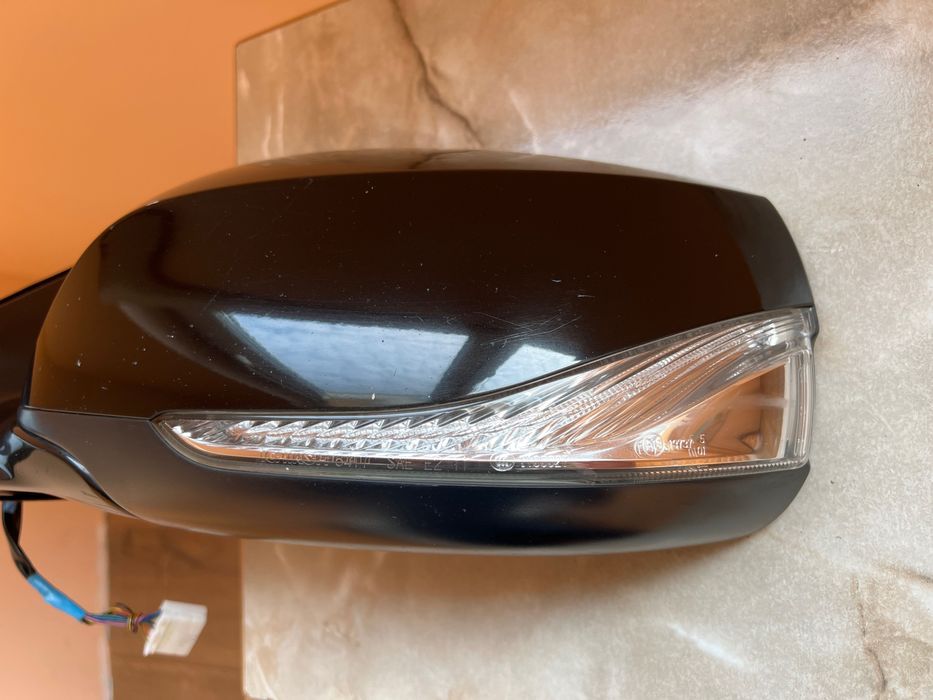 Зеркало Infiniti Q50