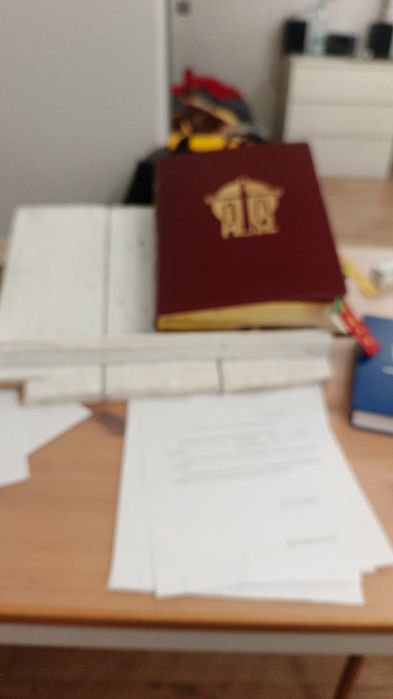 Zestaw mszał podstawka pod mszał lekcjonarz tą szósty ornat