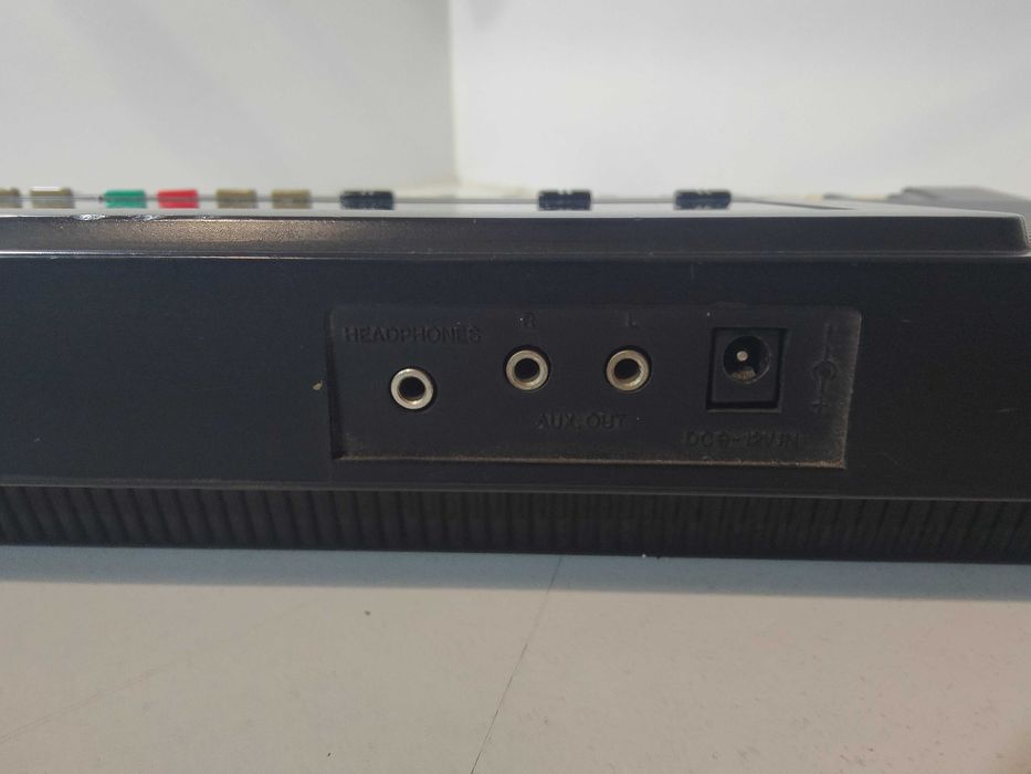 Orgão electrico Usado MC 2200