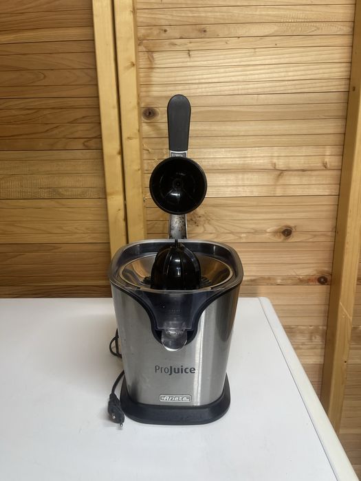 Espremedor de Citrinos Elétricos Ariete ProJuice | Aço inoxidável