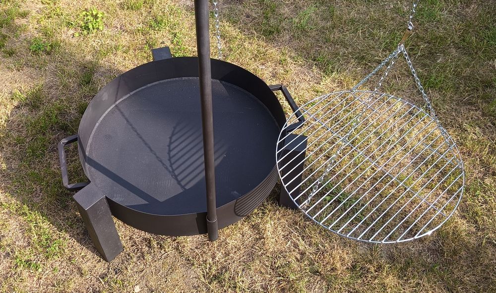 Palenisko ogrodowe z rusztem / grill
