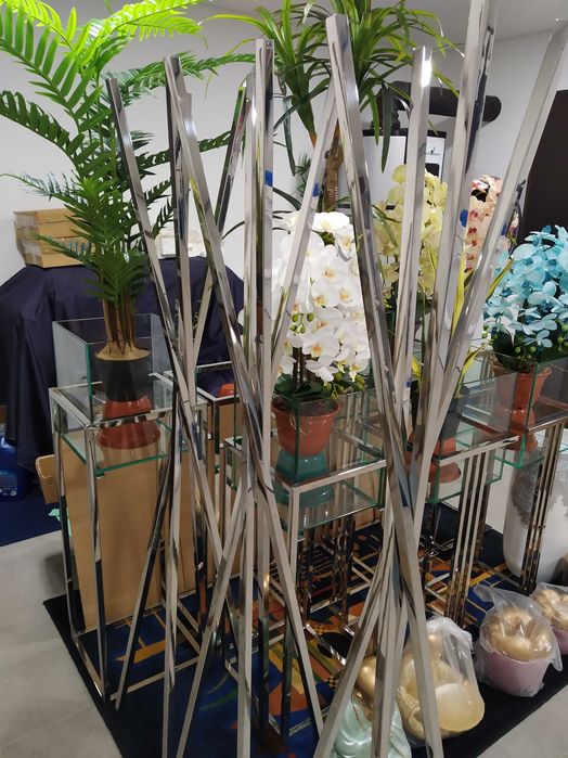 Cabides (bengaleiros) em inox e em ferro lacado