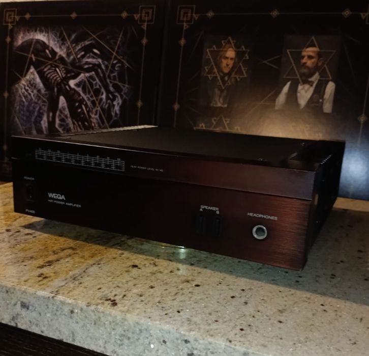 Wzmacniacz-końcówka mocy WEGA PV400