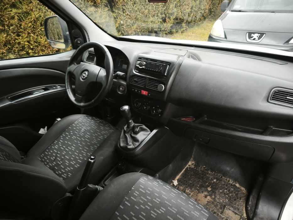 Opel combo Van L2H1 1.3 Cdti 2015r