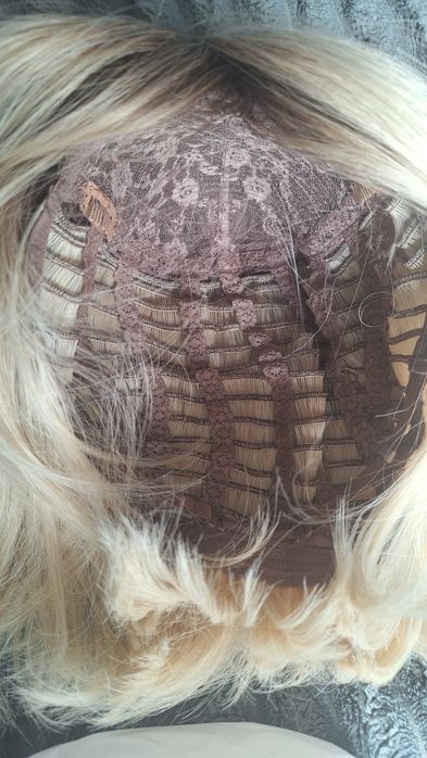 Peruka blond ombre