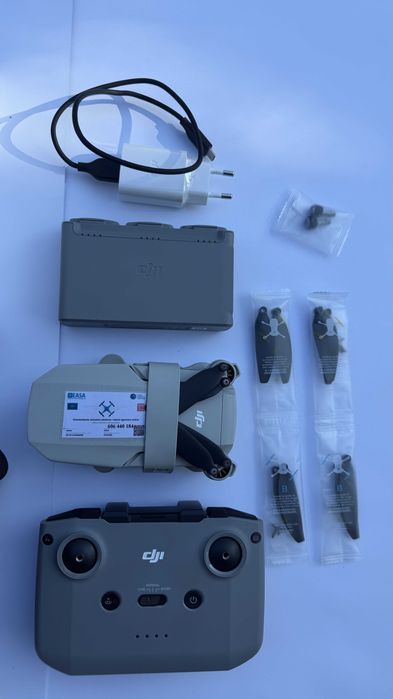Dron DJI Mini 2 fly more combo stan idealny