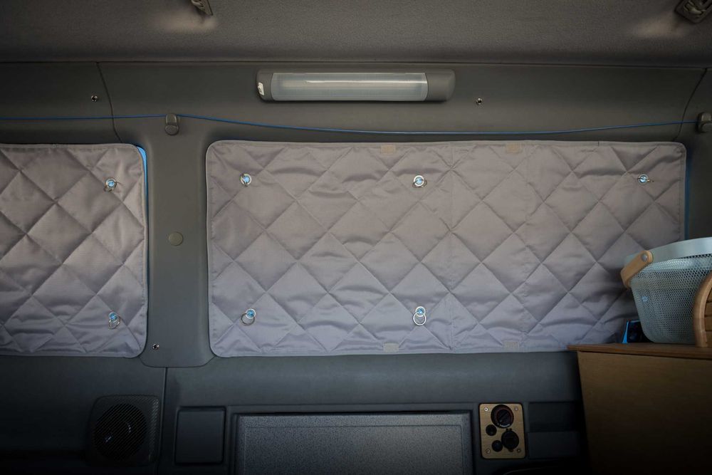 Volkswagen T4 Multivan - Nowa Lampka Wnętrza