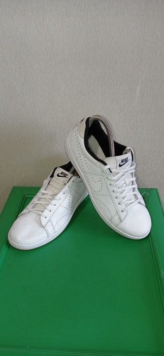 Кеды  фирмы Nike 39 размера