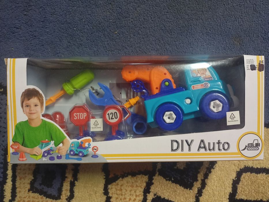 Zabawka dźwig zestaw auto pojazd