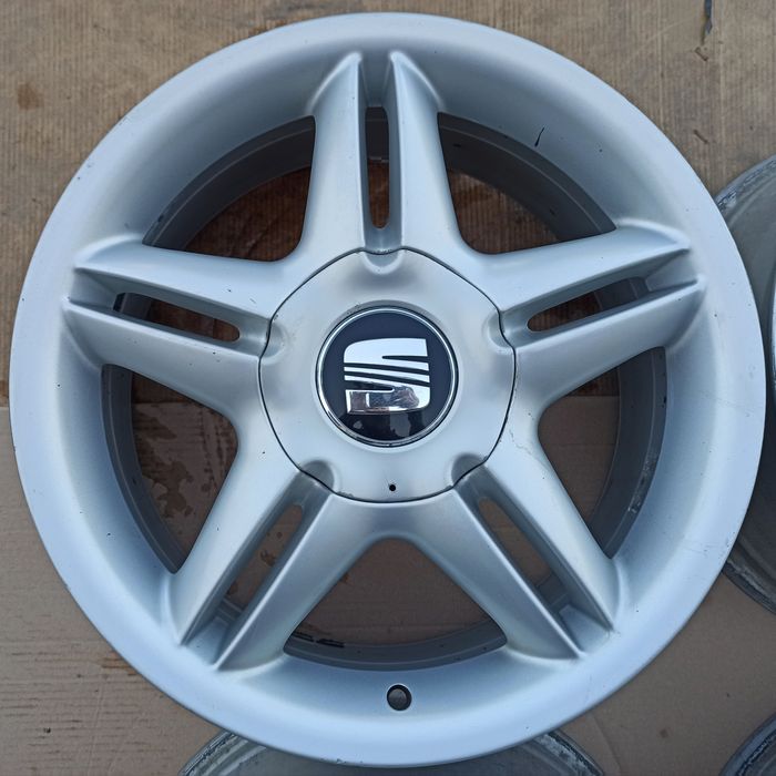 Felgi Seat Leon Toledo Cupra 7Jx17 ET38 5x100 1M0