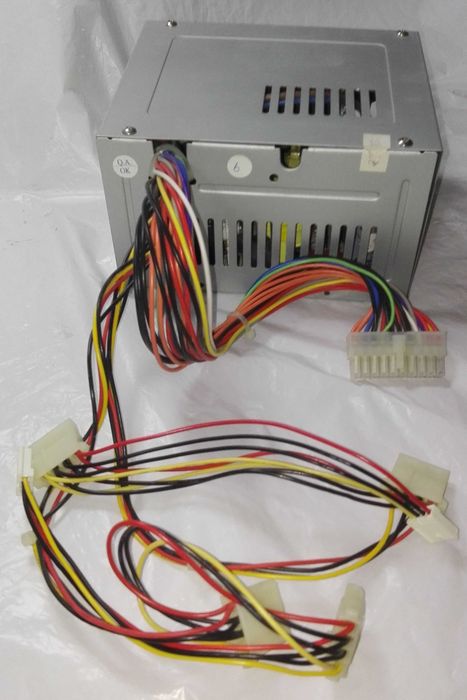 Fonte de alimentação LPD2-250W