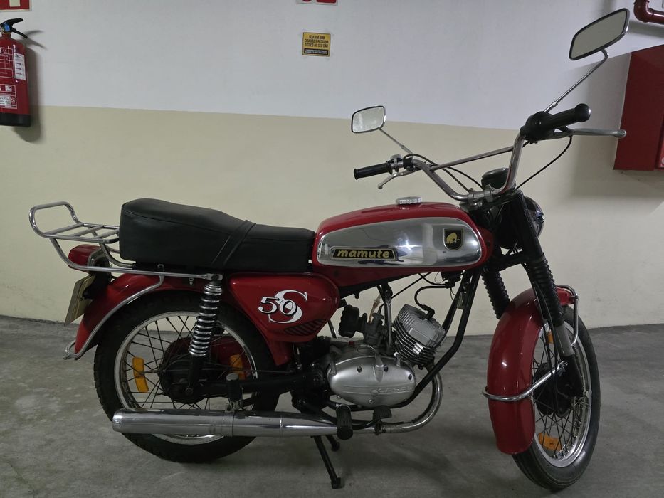 Casal Mamute Motorizada