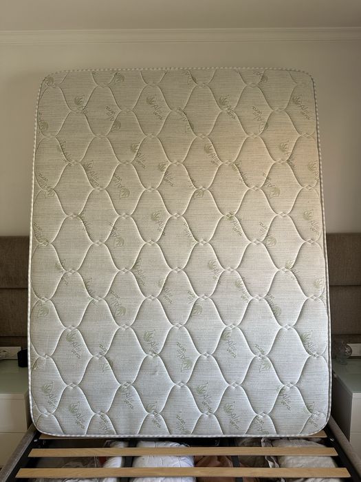 No Colchão Ortopédico SonhaFlex 160x200 – Excelente Estado