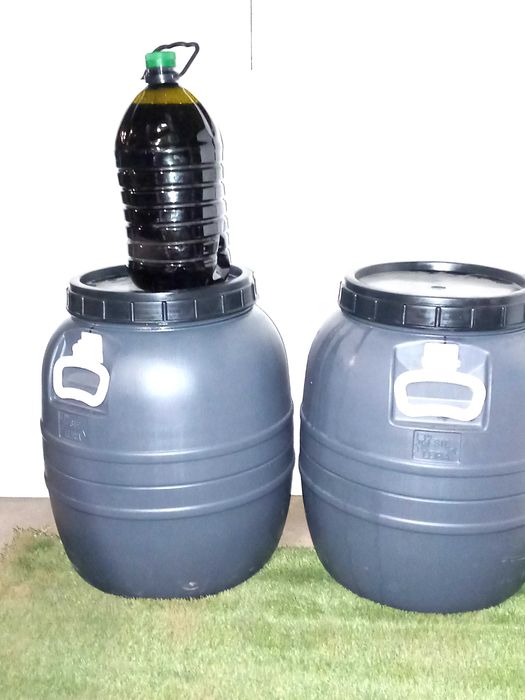 Vendo Azeite caseiro