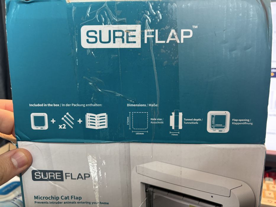 SureFlap автоматичні дверцята для котів