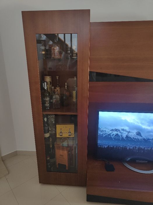 Móvel de sala em excelente estado