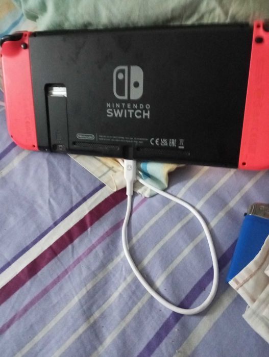 Vendo consola nintendo switch bom preco