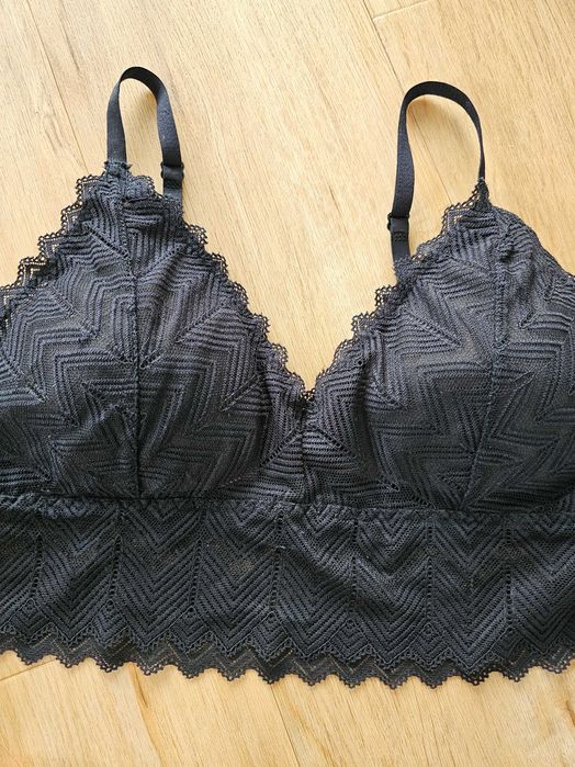 Koronkowy biustonosz