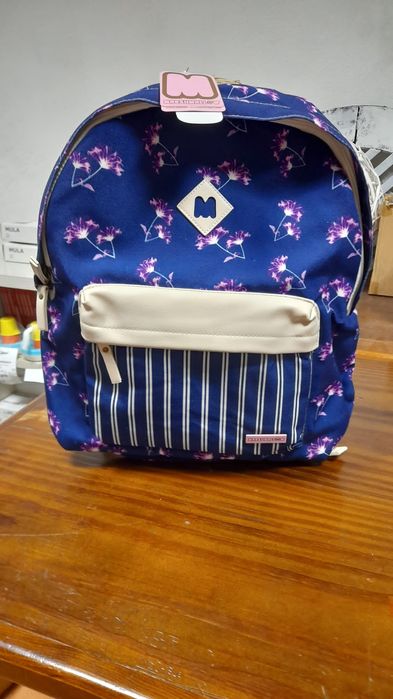 Mochilas várias marcas