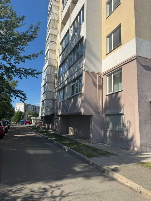 Продаж комерційного приміщення - 140м2 пр.Миру