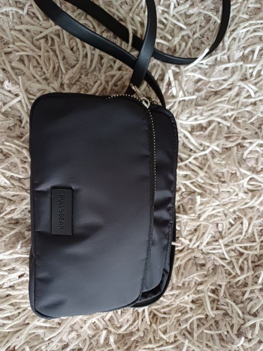 Сумка кросбоді Pull&Bear.