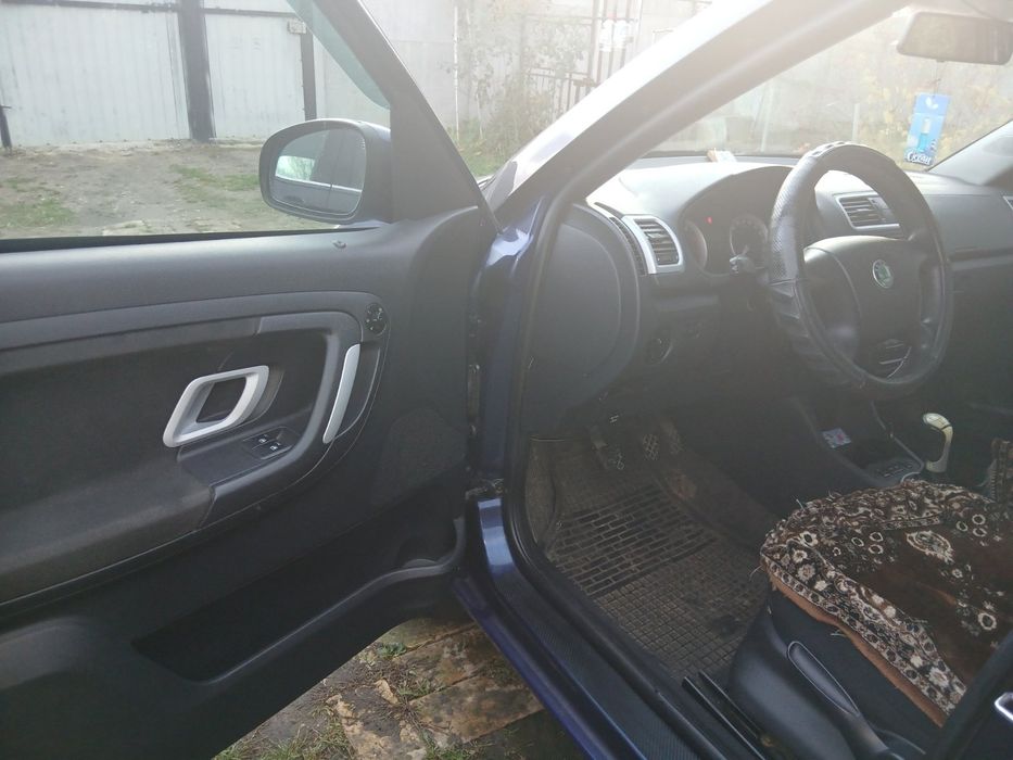 Продам Skoda Roomster