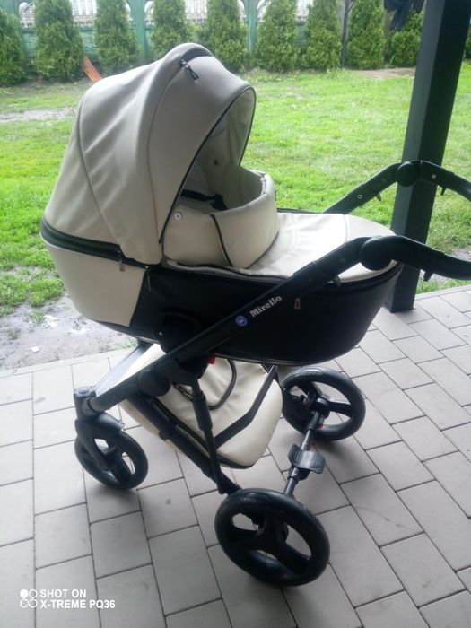 Продається в хорошому стані 2 в 1,