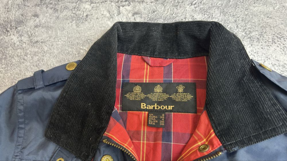 Barbour International waterproof жіноча куртка