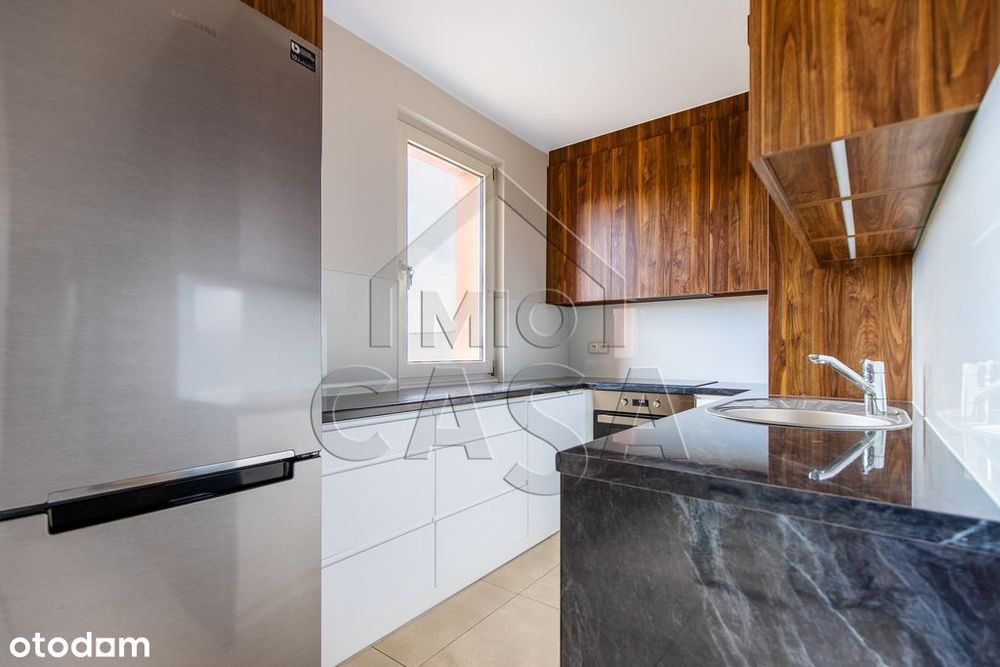 Balkon-3pk-po generalnym remoncie-blisko SKM-56m2