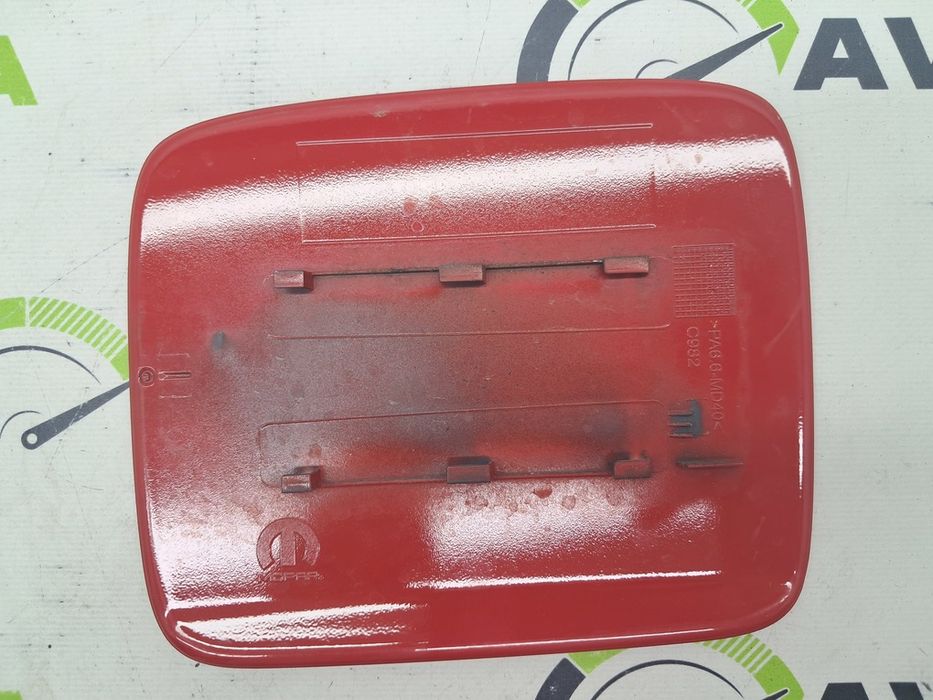 Лючок бензобака JEEP RENEGADE 15- 68255547AB