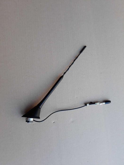 Alfa Romeo 159 antena dachowa komplet europa