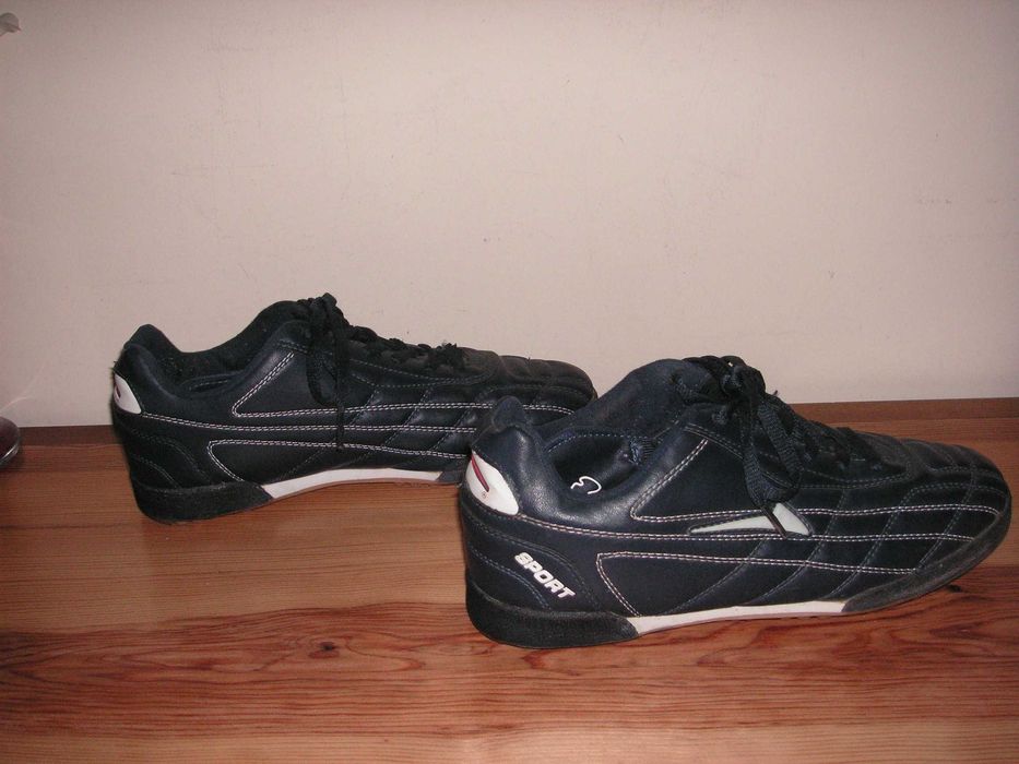 Botas /Ténis Desportivos T/41