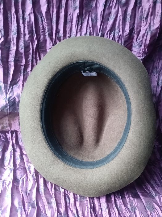 Капелюх  фетровий