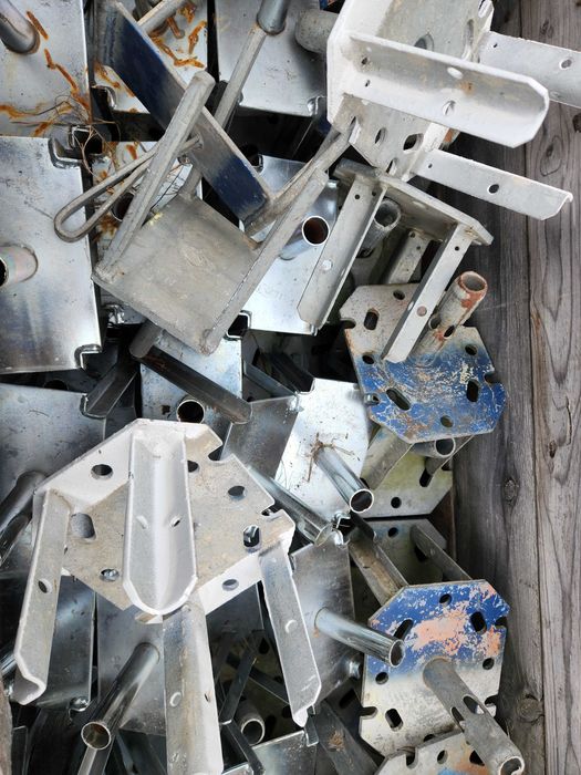 DOKA , PERI Oryginalne używane Stemple Trójnogi Głowice Kosze 20kn top