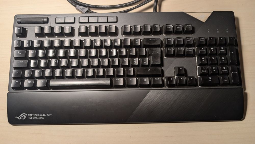 Teclado ASUS ROG Strix Flare