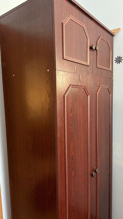 Меблі, шафа для одягу