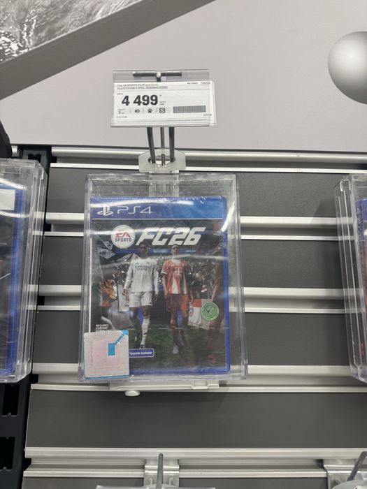 Fc26  на ps 4 з невикористаним кодом!!! Гра нова запускалась 2 рази
