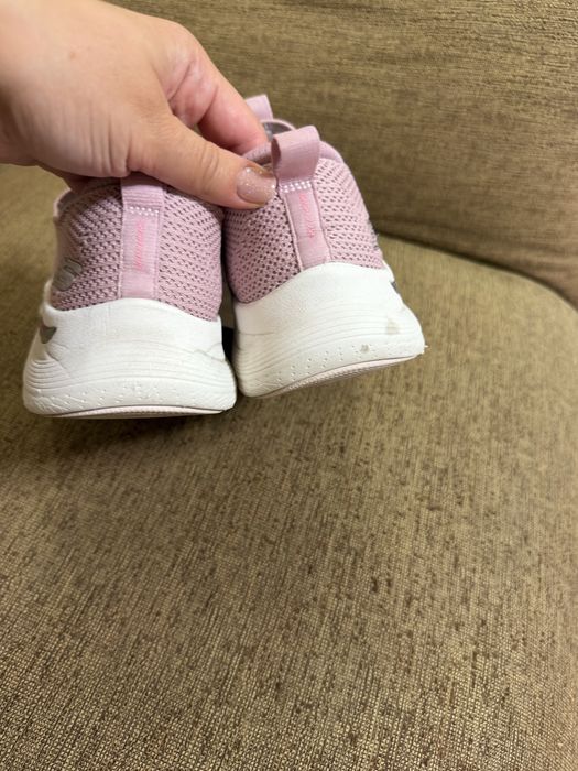 Кроссовки Skechers