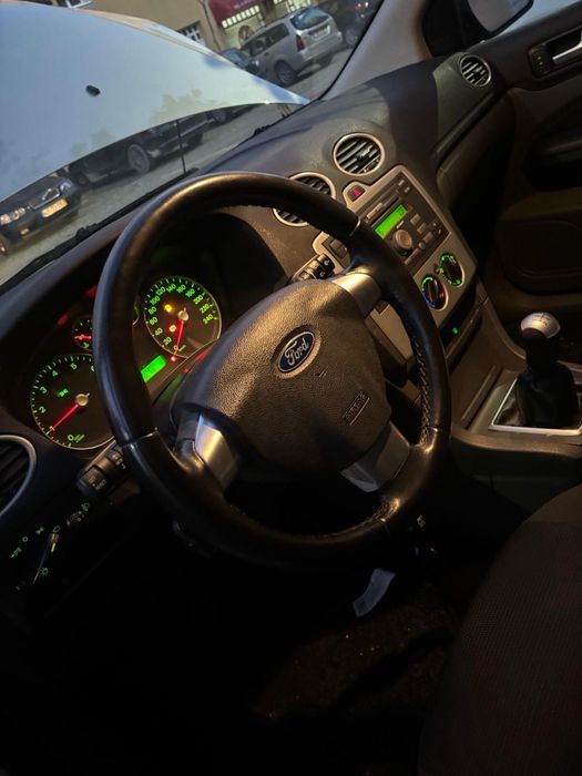 Vendo ford focus