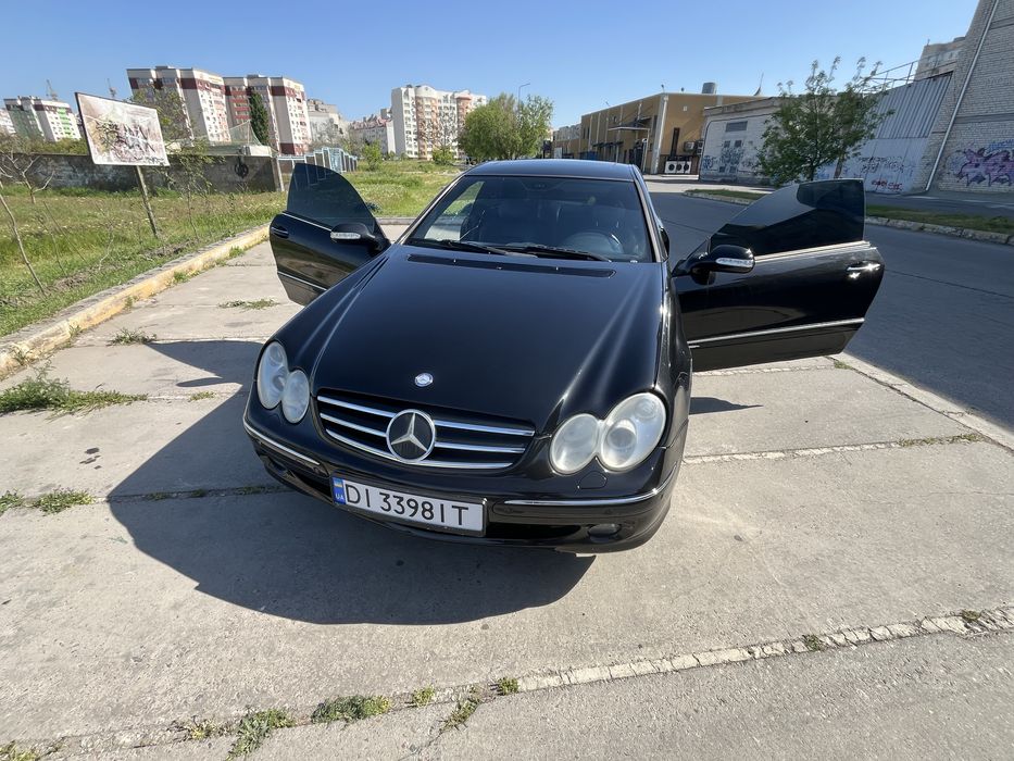 Продам Мерседес clk 2,7