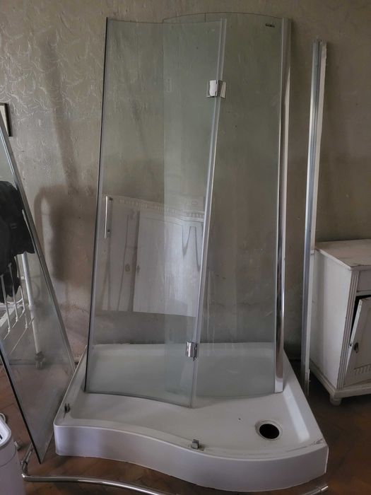 kabina prysznicowa otwierana