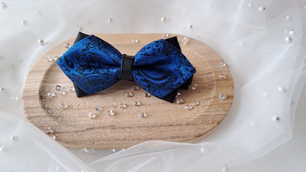 Muszki męskie (10 wzorów)