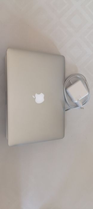 MacBook Pro Retina 13" Early 2015 – Estado Impecável 8 GB RAM SSD