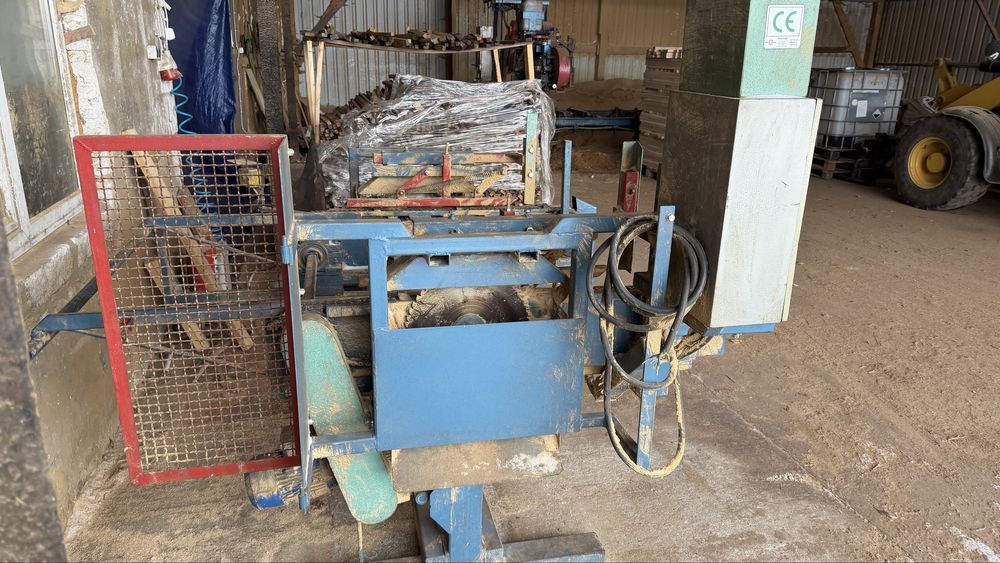 Formatówka do desek Paletówki Obrzynarka MaszDrew  Palety piła