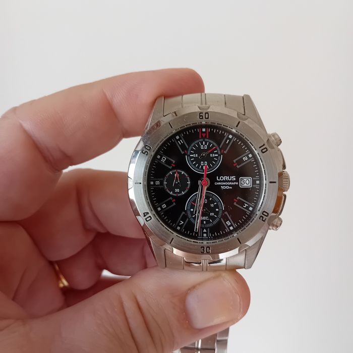 Vendo relógio lorus impecável