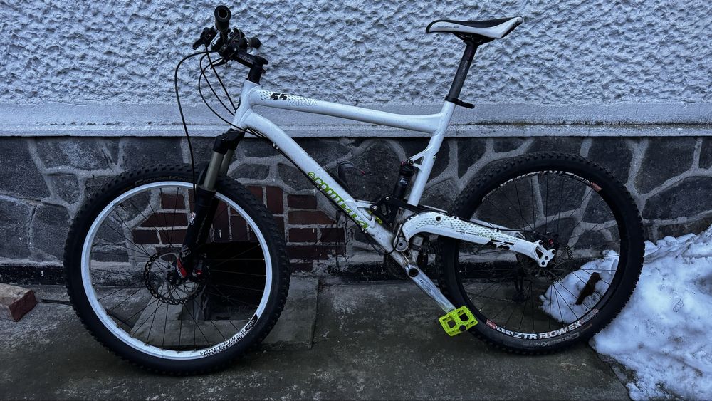 Full Commencal ładny…
