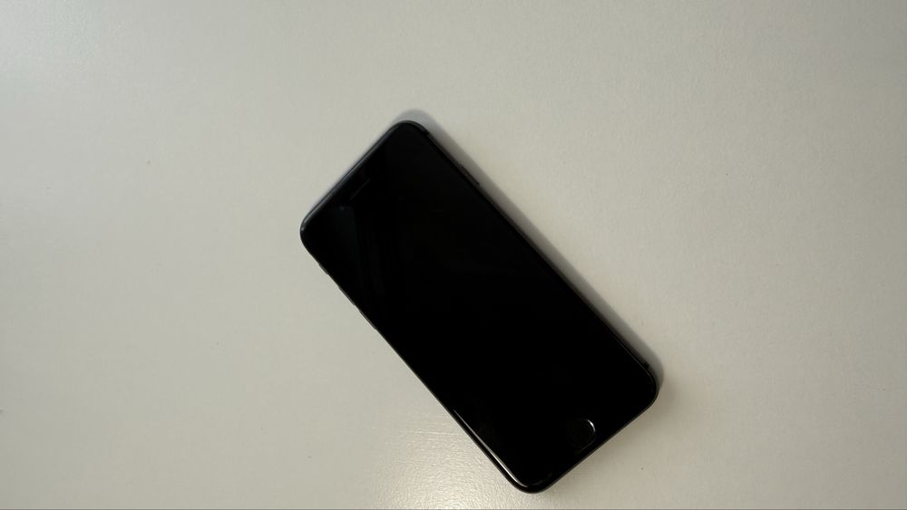 IPhone IPhone  8